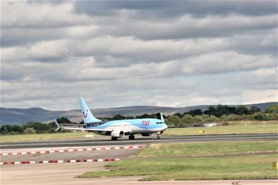 Image of aircraft registration G-TAWW - A 737-8K5(WL) operated by TUI Airways