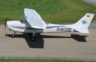 Photo of aircraft D-ECOE operated by Flugschule August der Starke