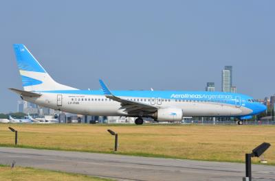 Photo of aircraft LV-FUB operated by Aerolineas Argentinas