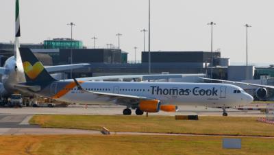 Photo of aircraft G-TCDH operated by Thomas Cook Airlines