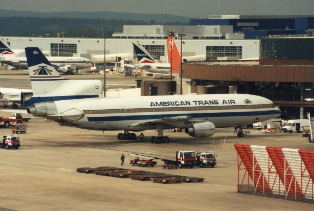 Photo of aircraft N186AT operated by American Trans Air