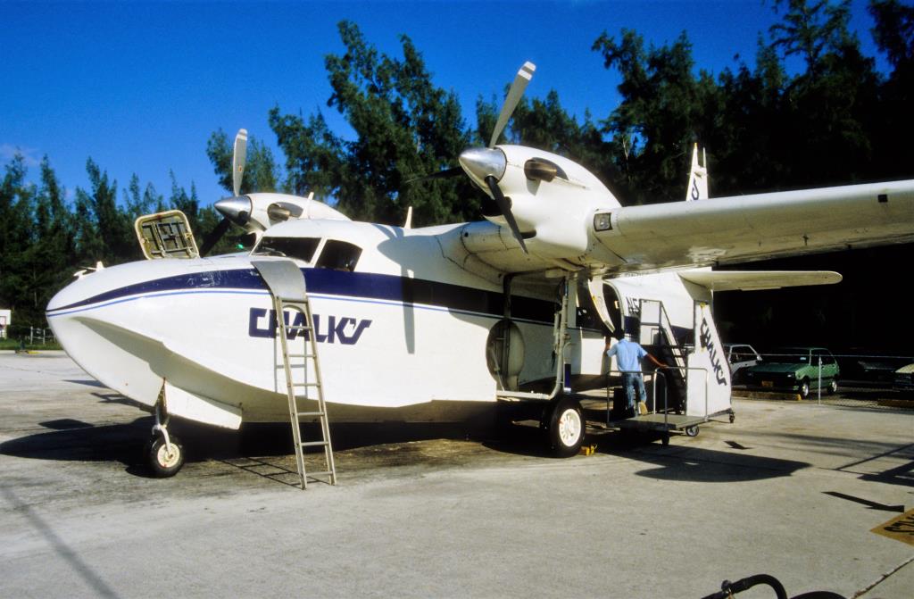 Photo of aircraft N51151 operated by Chalks International Airline