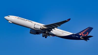 Image of aircraft registration OO-SFO - A A330-301 operated by Brussels Airlines