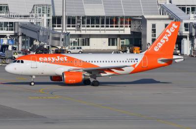 Photo of aircraft G-EZGE operated by easyJet