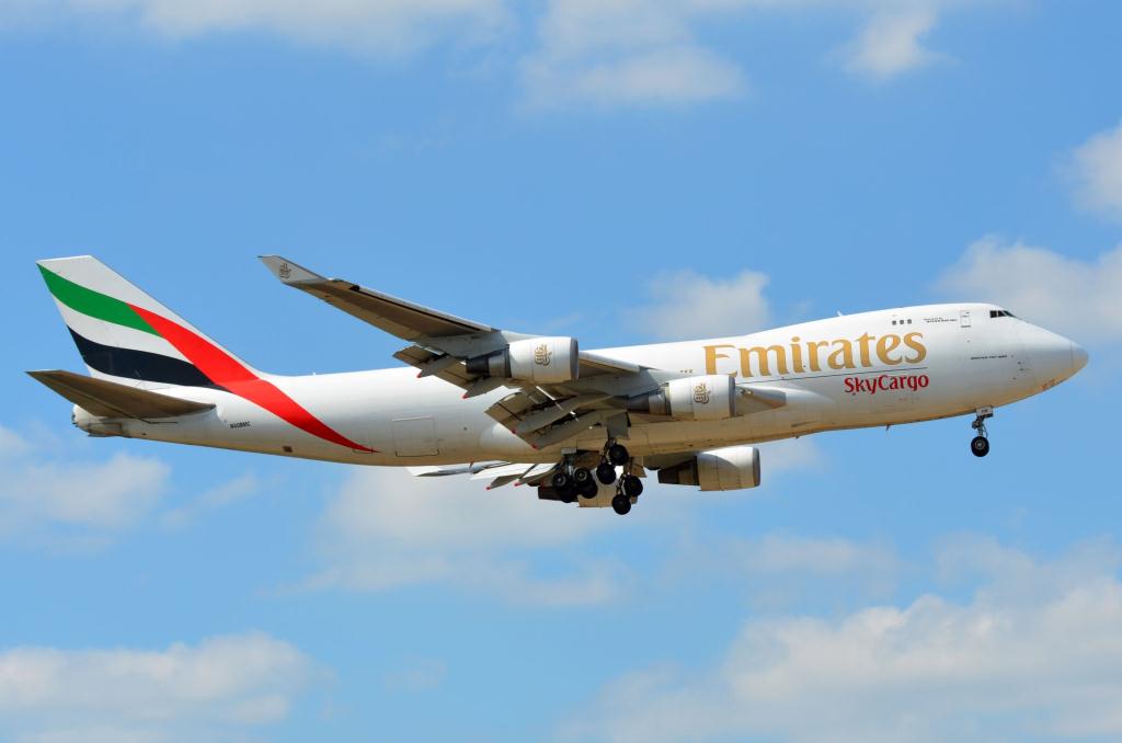 Photo of aircraft N408MC operated by Emirates