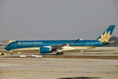 Photo of aircraft VN-A896 operated by Vietnam Airlines