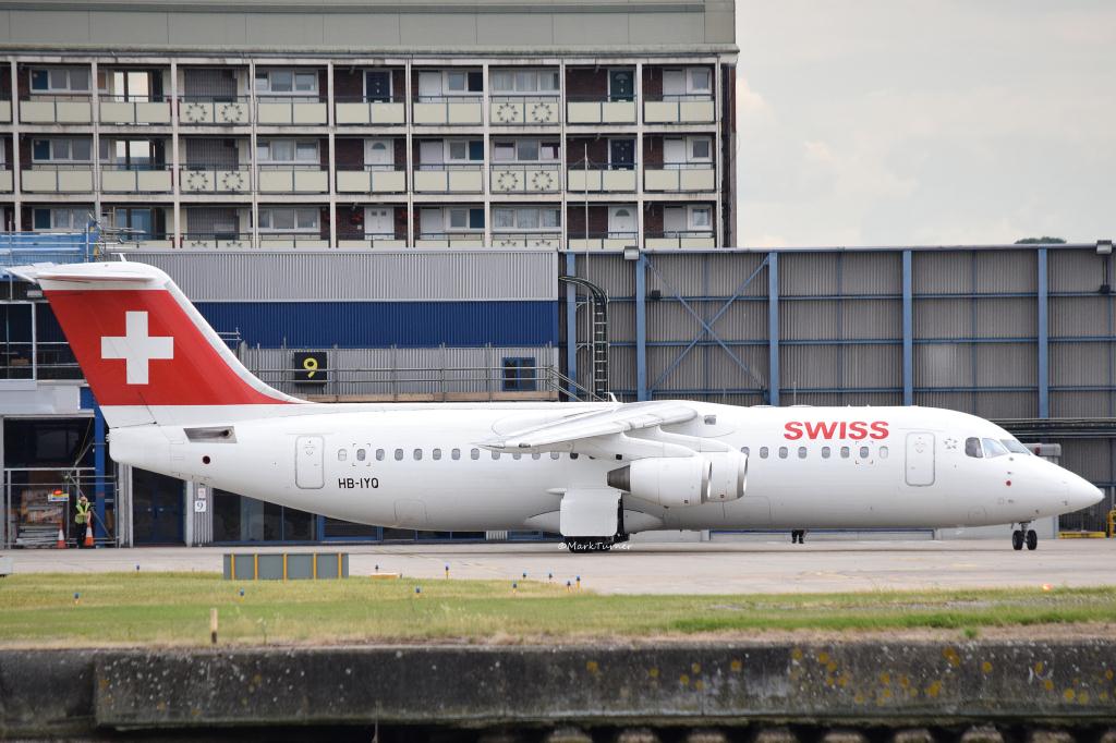 Photo of aircraft HB-IYQ operated by Swiss