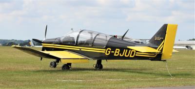 Photo of aircraft G-BJUD operated by Lasham Gliding Society Ltd