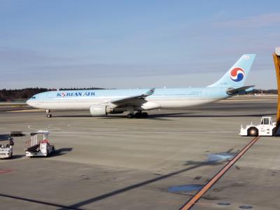 Photo of aircraft HL7586 operated by Korean Air Lines