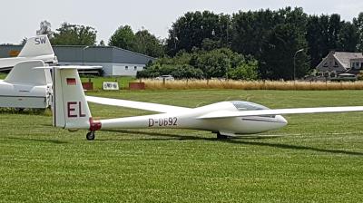Photo of aircraft D-0692 operated by Private Owner