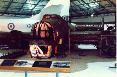 Image of aircraft registration W1048 - A Halifax Mk.2 operated by Royal Air Force