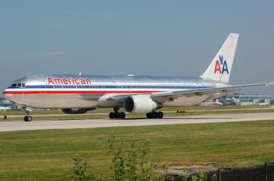 Photo of aircraft N39356 operated by American Airlines