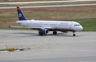 Photo of aircraft N578UW operated by American Airlines