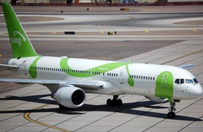 Image of aircraft registration N6704Z - A 757-232 operated by Song