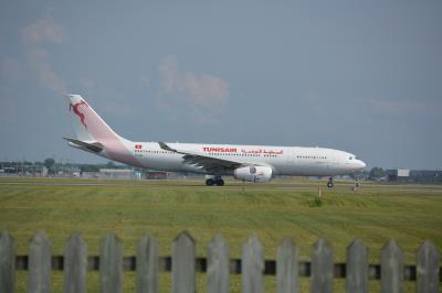 Photo of aircraft TS-IFN operated by Tunisair