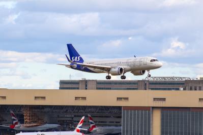 Photo of aircraft EI-SIK operated by SAS Scandinavian Airlines Connect