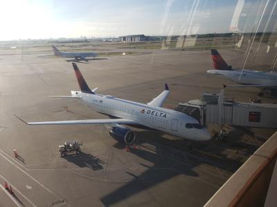 Photo of aircraft N129DU operated by Delta Air Lines