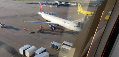 Photo of aircraft N327NW operated by Delta Air Lines