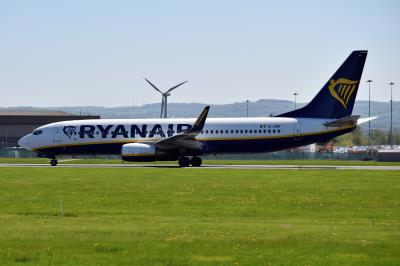 Photo of aircraft EI-EBR operated by Ryanair