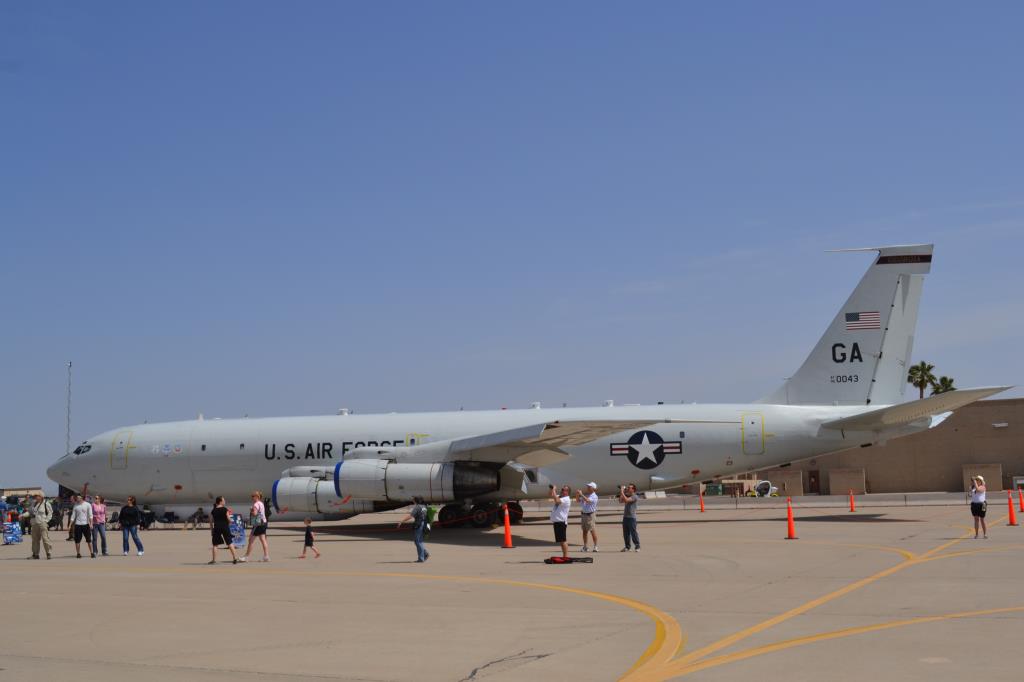 Photo of aircraft 96-0043 operated by United States Air Force