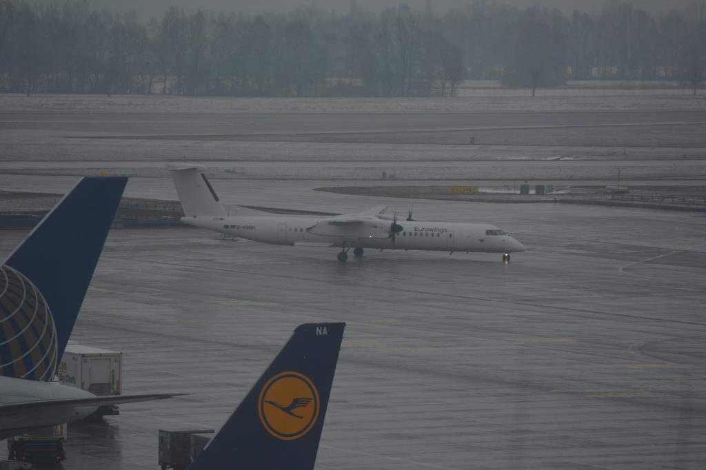 Photo of aircraft D-ABQH operated by Eurowings