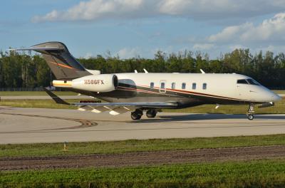 Photo of aircraft N586FX operated by Flexjet LLC