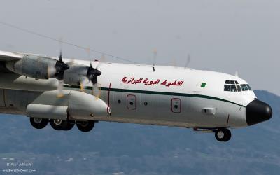 Photo of aircraft 7T-VHL operated by Air Algerie