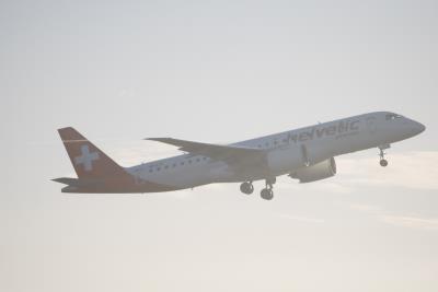 Photo of aircraft HB-AZH operated by Helvetic Airways