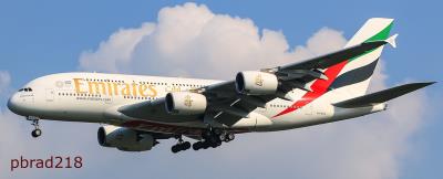Photo of aircraft A6-EOS operated by Emirates