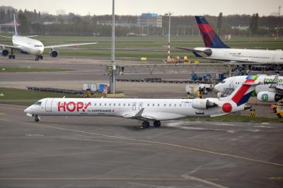 Photo of aircraft F-HMLA operated by HOP!