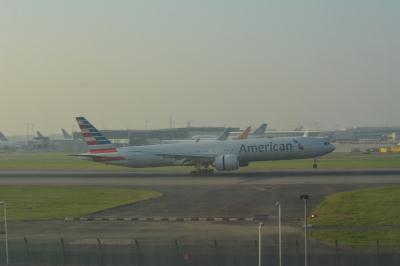 Image of aircraft registration N726AN - A 777-323(ER) operated by American Airlines