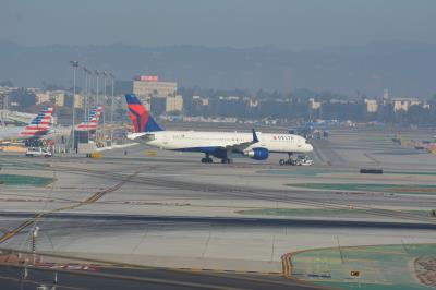 Photo of aircraft N544US operated by Delta Air Lines