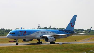 Photo of aircraft G-OOBP operated by TUI Airways