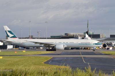 Photo of aircraft B-KQQ operated by Cathay Pacific Airways
