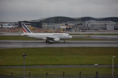 Image of aircraft registration F-GRHK - A A319-111 operated by Air France