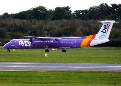 Photo of aircraft G-JEDT operated by Flybe