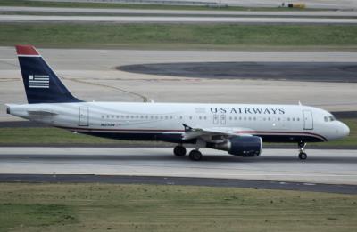 Photo of aircraft N127UW operated by American Airlines