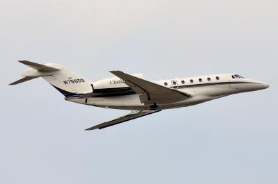Photo of aircraft N750DD operated by Sapphire International Group Inc