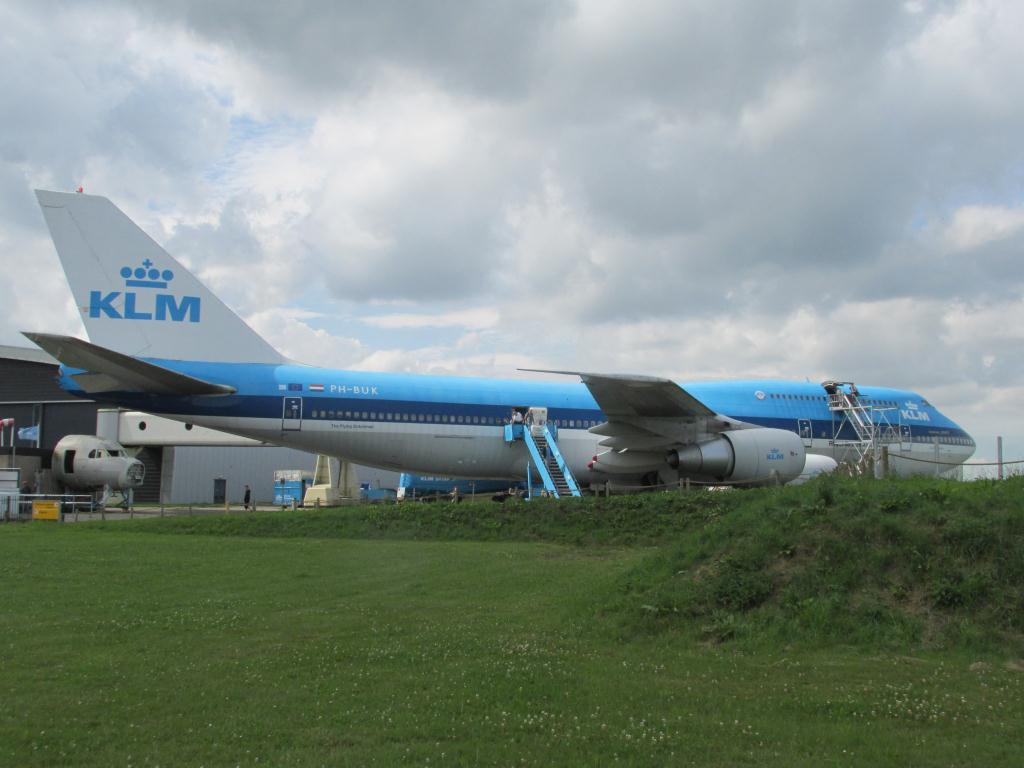 Photo of aircraft PH-BUK operated by KLM Royal Dutch Airlines