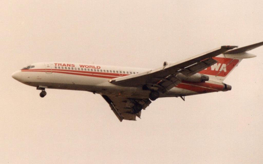 Photo of aircraft N859TW operated by Trans World Airlines (TWA)