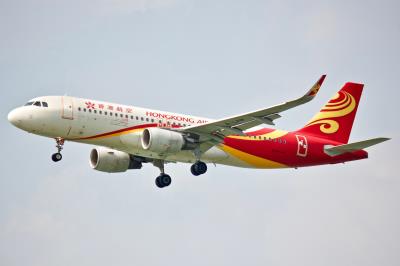 Photo of aircraft B-LPM operated by Hong Kong Airlines