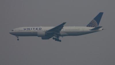 Photo of aircraft N792UA operated by United Airlines