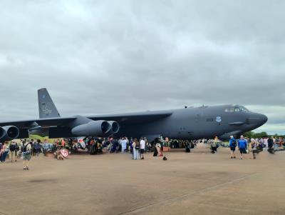 Photo of aircraft 61-0010 operated by United States Air Force