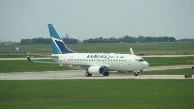 Image of aircraft registration C-GWJT - A 737-7CT(WL) operated by Westjet