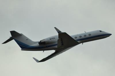 Photo of aircraft N77FK operated by Wells Fargo Bank Northwest NA Trustee