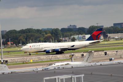 Photo of aircraft N669US operated by Delta Air Lines
