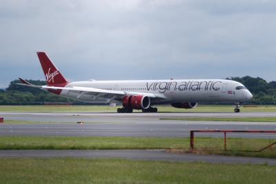 Photo of aircraft G-VBOB operated by Virgin Atlantic Airways