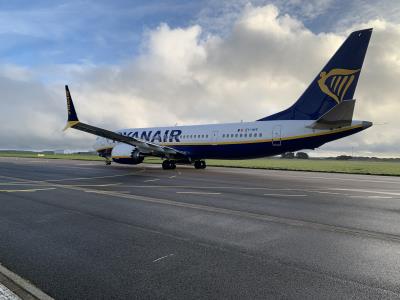 Photo of aircraft EI-IHY operated by Ryanair
