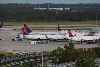 Photo of aircraft N342DN operated by Delta Air Lines