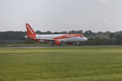 Photo of aircraft OE-IJF operated by easyJet Europe